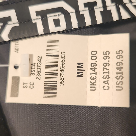 NWT Victoria's Secret Pink Silver Iridescent Puffer Jacket. - Picture 7 of 7